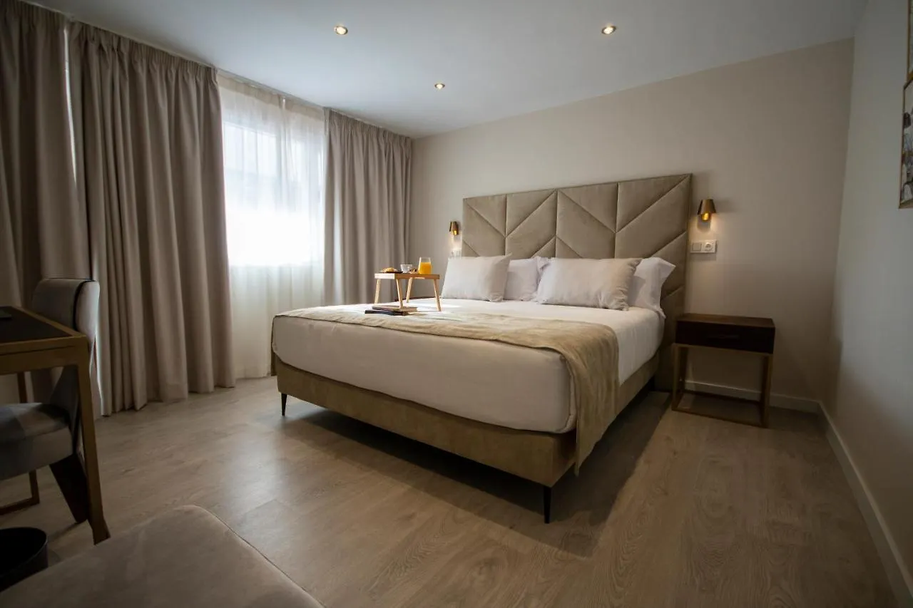 Hotel Marina Benalmadena 4*,
